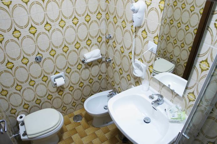 Imagen de la habitación del Hotel Albergo D\'Onofrio. Foto 2
