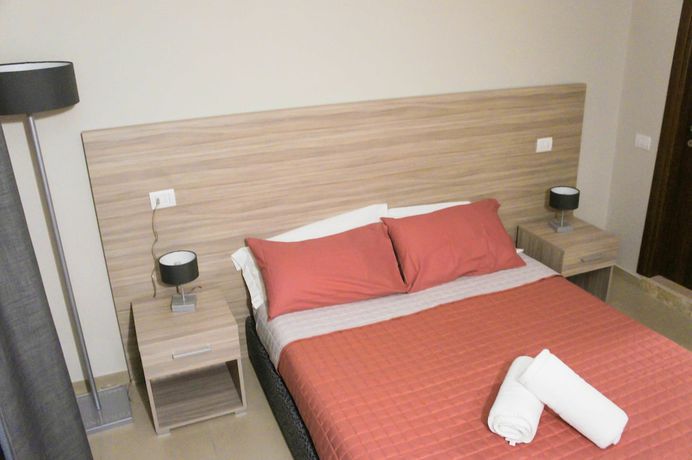 Imagen de la habitación del Hotel Albergo D\'Onofrio. Foto 5