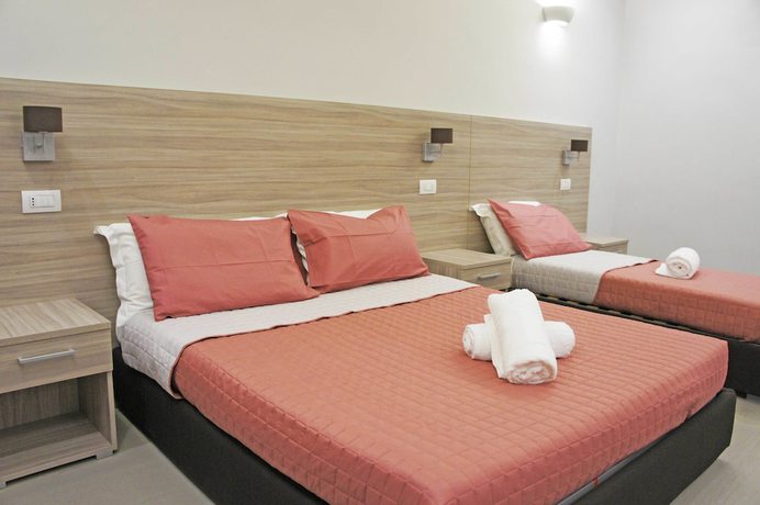 Imagen de la habitación del Hotel Albergo D\'Onofrio. Foto 10