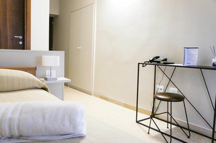 Imagen de la habitación del Hotel Albergo D\'Onofrio. Foto 20