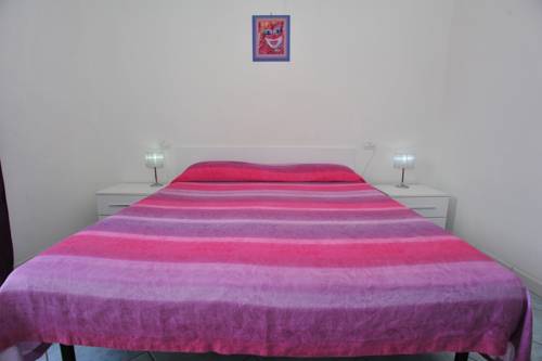 Imagen de la habitación del Hotel Albergo Dei 10 Colori. Foto 3