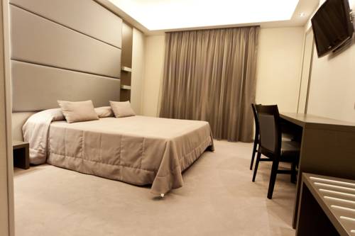 Imagen de la habitación del Hotel Albergo Dei Laghi. Foto 8