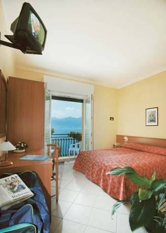 Imagen de la habitación del Hotel Albergo Del Garda. Foto 9