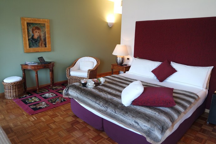 Imagen de la habitación del Hotel Albergo Del Sole, Porto Valtravaglia. Foto 13