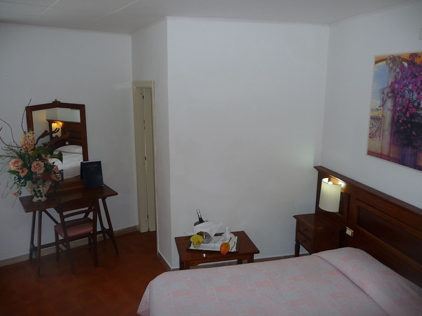 Imagen de la habitación del Hotel Albergo Del Sole, Roccaraso. Foto 12