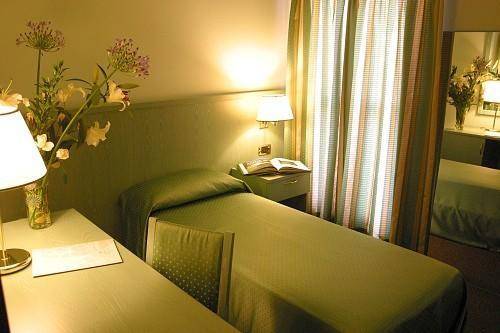 Imagen de la habitación del Hotel Albergo Della Corona. Foto 13