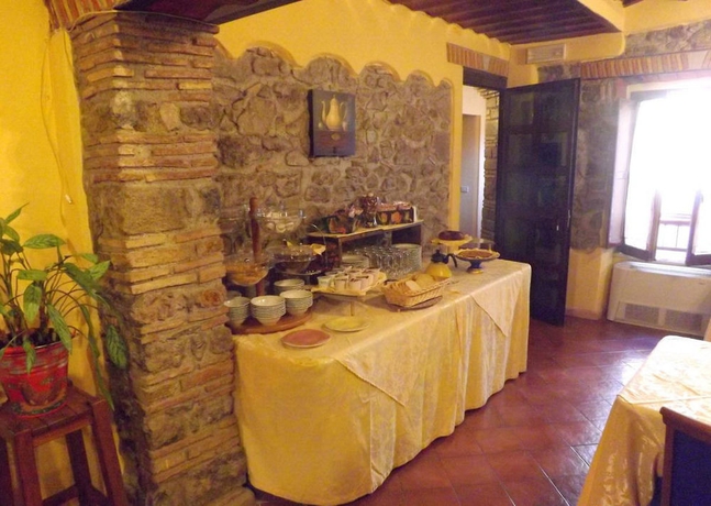 Imagen del bar/restaurante del Hotel Albergo Della Posta, Bracciano. Foto 3