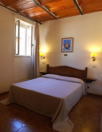 Imagen de la habitación del Hotel Albergo Della Posta, Bracciano. Foto 9