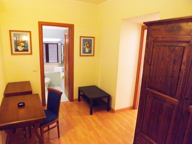 Imagen de la habitación del Hotel Albergo Della Posta, Bracciano. Foto 10