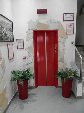 Imagen de los interiores del Hotel Albergo Della Posta, Génova. Foto 19