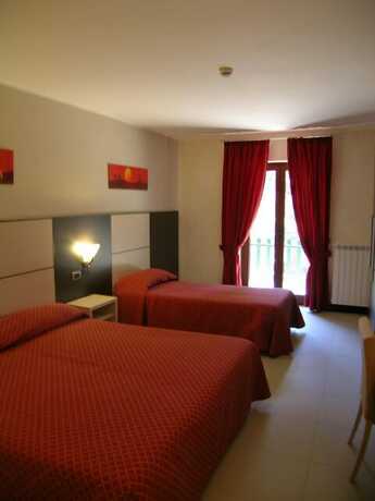 Imagen general del Hotel Albergo Della Posta, Villaggio Mancuso. Foto 3