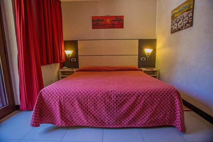 Imagen general del Hotel Albergo Della Posta, Villaggio Mancuso. Foto 20