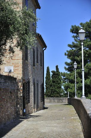 Imagen de los exteriores del Hotel Albergo Diffuso Borgo Montemaggiore. Foto 12