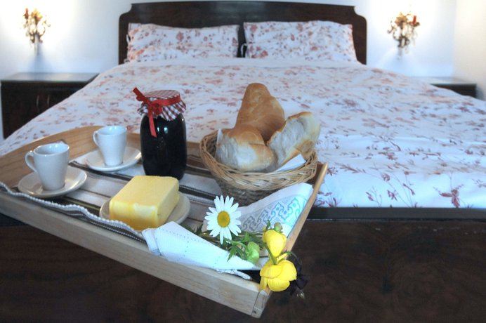 Imagen de la habitación del Hotel Albergo Diffuso Comeglians. Foto 2