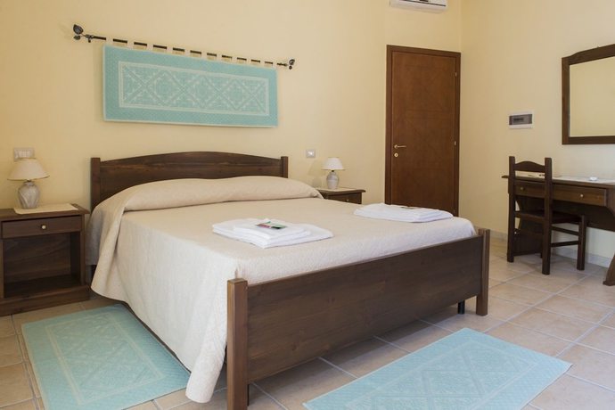 Imagen de la habitación del Hotel Albergo Diffuso Il Mandorlo. Foto 9