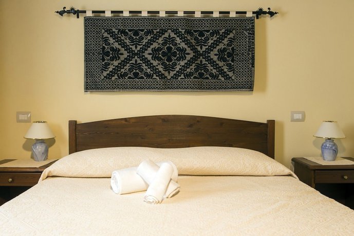 Imagen de la habitación del Hotel Albergo Diffuso Il Mandorlo. Foto 12