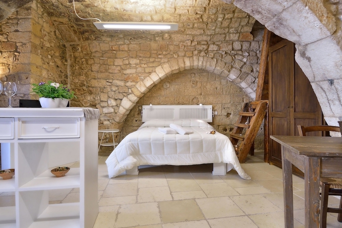 Imagen de la habitación del Hotel Albergo Diffuso Monopoli. Foto 10