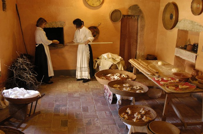 Imagen de los interiores del Hotel Albergo Diffuso Omu Axiu. Foto 20