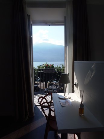 Imagen de la habitación del Hotel Albergo Dongo. Foto 8