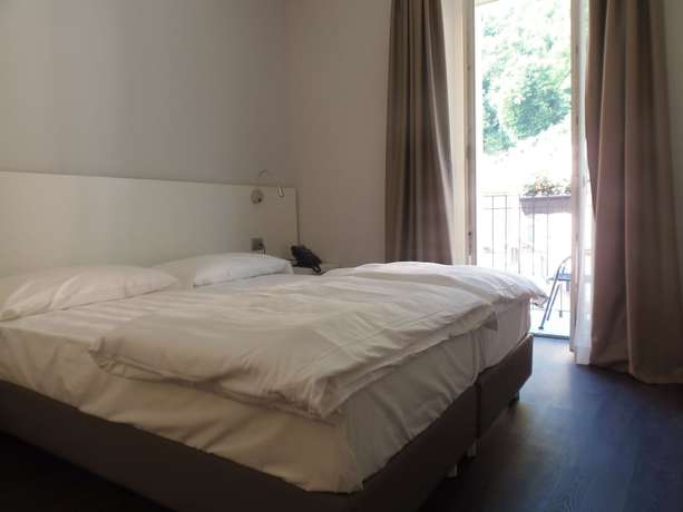 Imagen de la habitación del Hotel Albergo Dongo. Foto 10