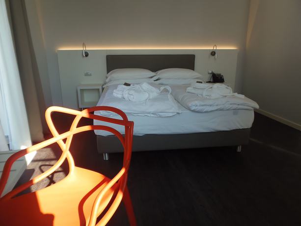 Imagen de la habitación del Hotel Albergo Dongo. Foto 18