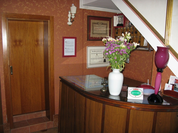 Imagen de los interiores del Hotel Albergo Doni. Foto 16