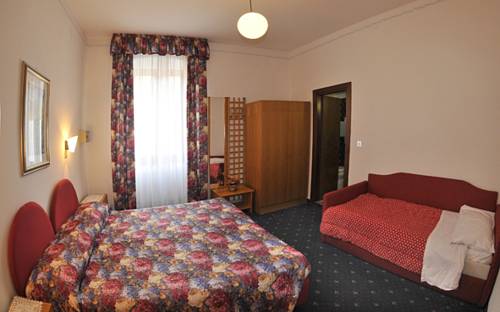 Imagen de la habitación del Hotel Albergo Due Spade. Foto 11