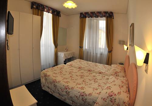 Imagen de la habitación del Hotel Albergo Due Spade. Foto 12