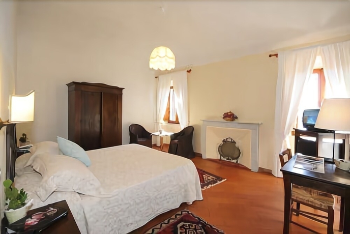 Imagen de la habitación del Hotel Albergo Duomo, Montepulciano. Foto 5