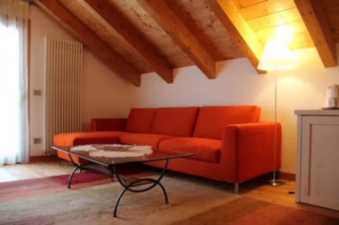 Imagen de la habitación del Hotel Albergo Edelweiss. Foto 2