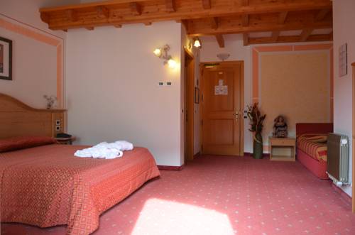 Imagen de la habitación del Hotel Albergo Eden. Foto 6