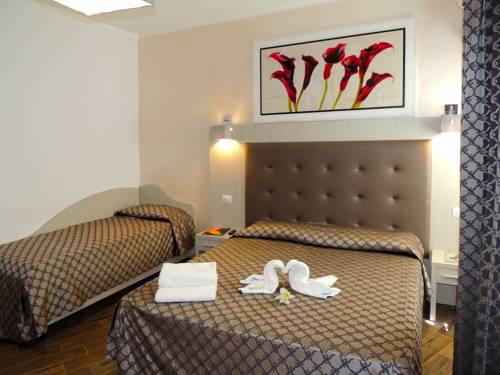 Imagen de la habitación del Hotel Albergo Enrica. Foto 15