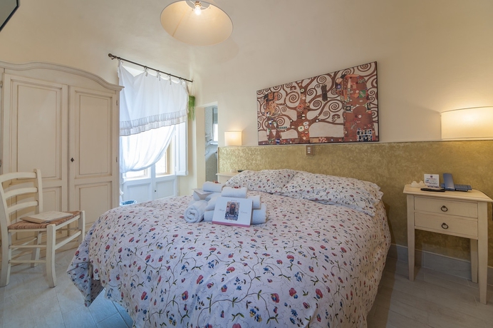 Imagen de la habitación del Hotel Albergo Etruria. Foto 18