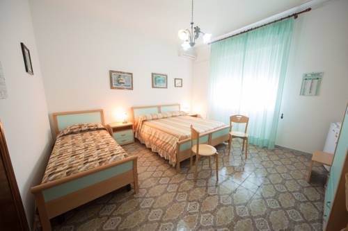 Imagen de la habitación del Hotel Albergo Europa. Foto 5