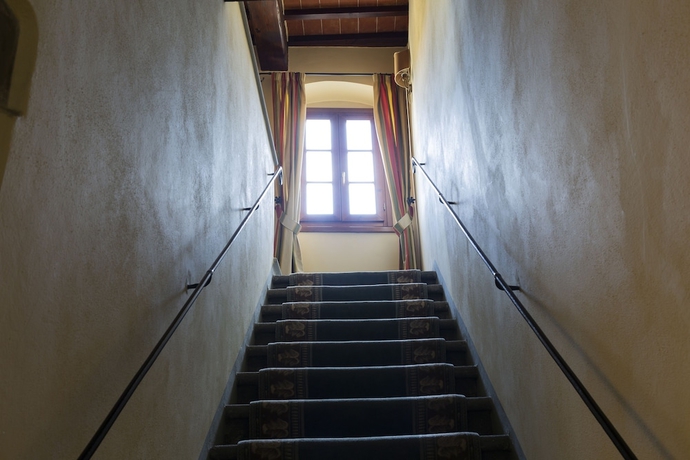 Imagen de los interiores del Hotel Albergo Falterona. Foto 17