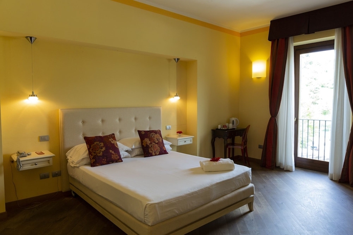 Imagen de la habitación del Hotel Albergo Falterona. Foto 13