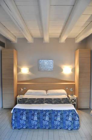 Imagen de la habitación del Hotel Albergo Fontana. Foto 3