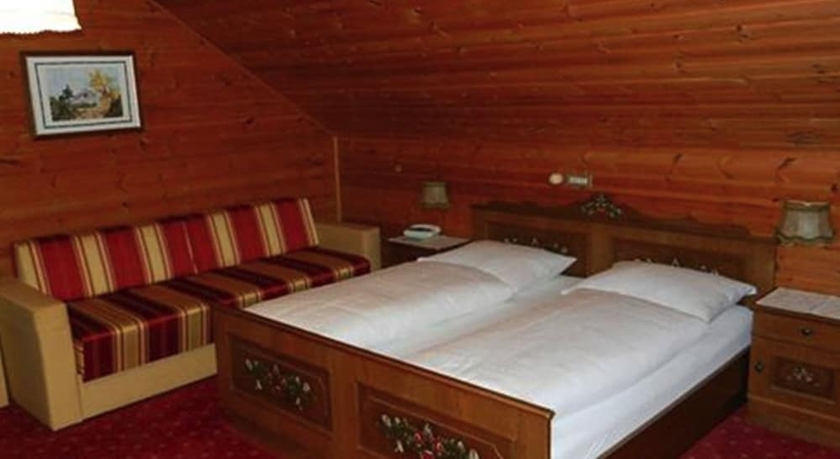 Imagen de la habitación del Hotel Albergo Gader. Foto 13