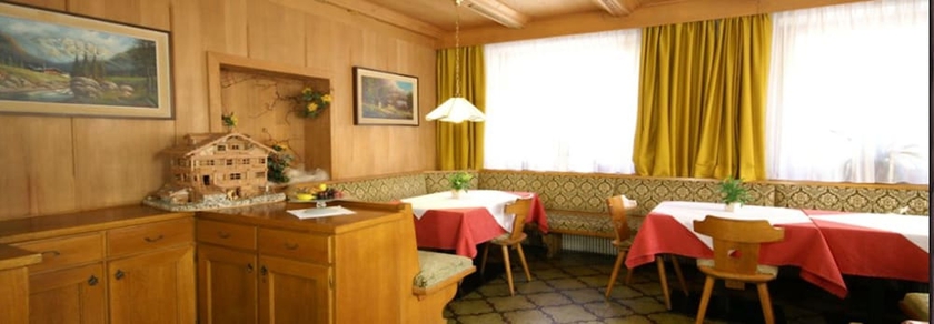 Imagen del bar/restaurante del Hotel Albergo Gader. Foto 4