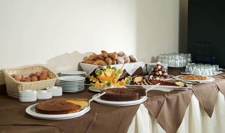 Imagen del bar/restaurante del Hotel Albergo Gardesana. Foto 3