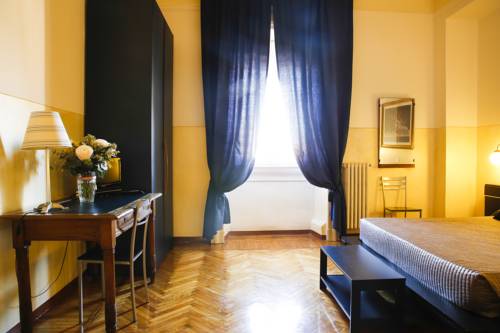 Imagen de la habitación del Hotel Albergo Garisenda. Foto 6
