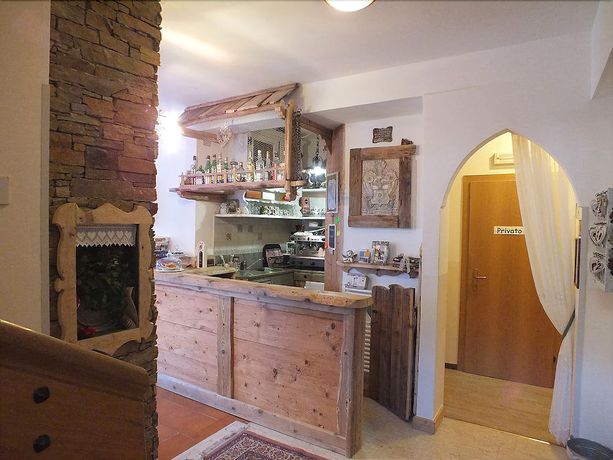 Imagen de los interiores del Hotel Albergo Garni Defrancesco. Foto 20