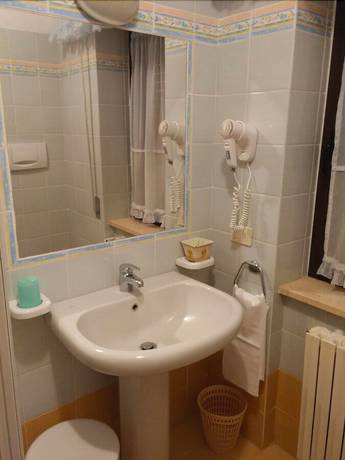 Imagen de la habitación del Hotel Albergo Generale Cantore. Foto 11