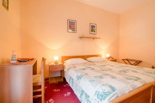 Imagen de la habitación del Hotel Albergo Genzianella. Foto 3