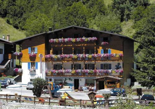 Imagen de la habitación del Hotel Albergo Genzianella, Sottoguda. Foto 2
