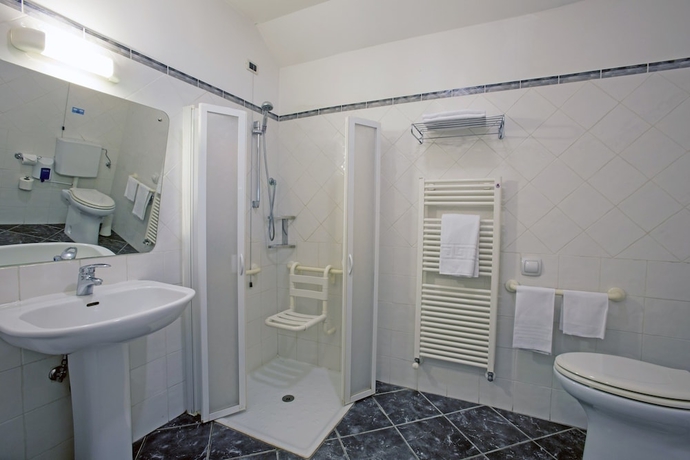Imagen de la habitación del Hotel Albergo Giardinetto, Bolonia. Foto 8