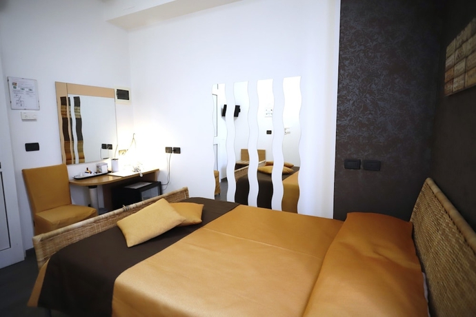 Imagen de la habitación del Hotel Albergo Giardinetto, Bolonia. Foto 13