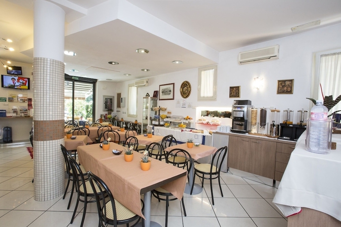 Imagen del bar/restaurante del Hotel Albergo Giardinetto, Bolonia. Foto 2