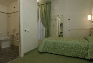 Imagen de la habitación del Hotel Albergo Giardinetto. Foto 2