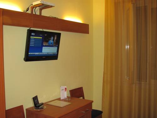 Imagen de la habitación del Hotel Albergo Giardino. Foto 16